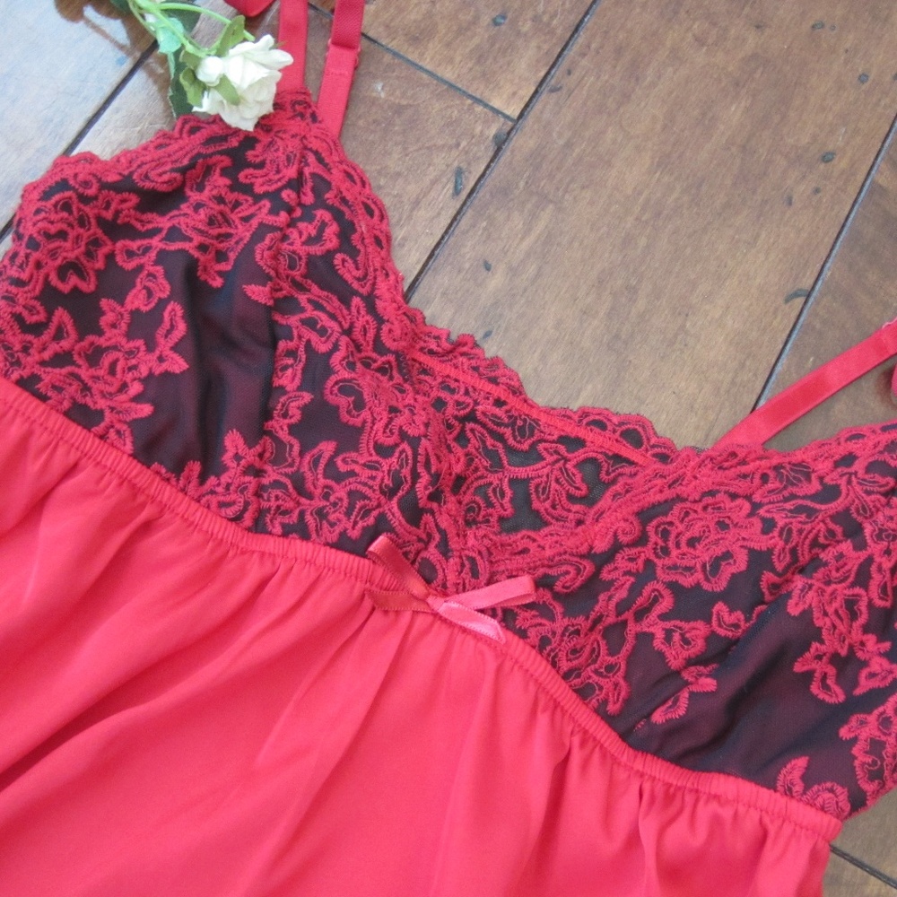 ❤️Tahari Satin Cami Shorty Red Black Lace Set - Picture 4 of 6